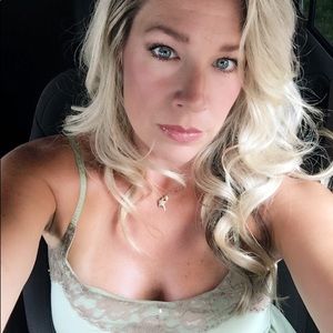 Meet your Posher, Cheryl